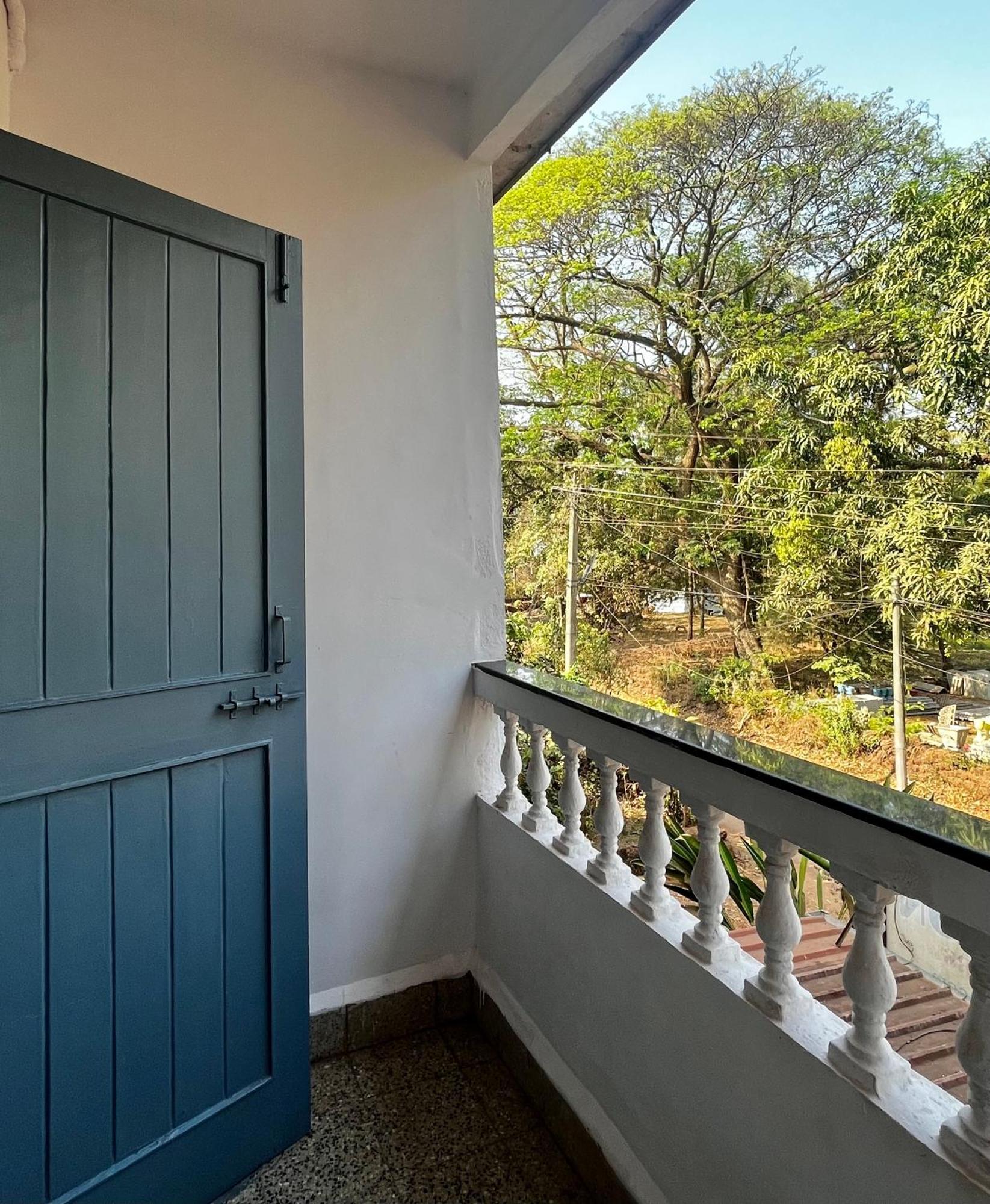 Shenvi Homestay, Old Goa Exterior photo